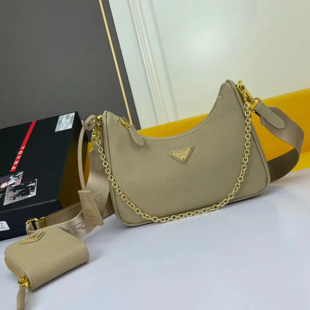 PD172 Re-Edition 2005 Saffiano Leather Bag