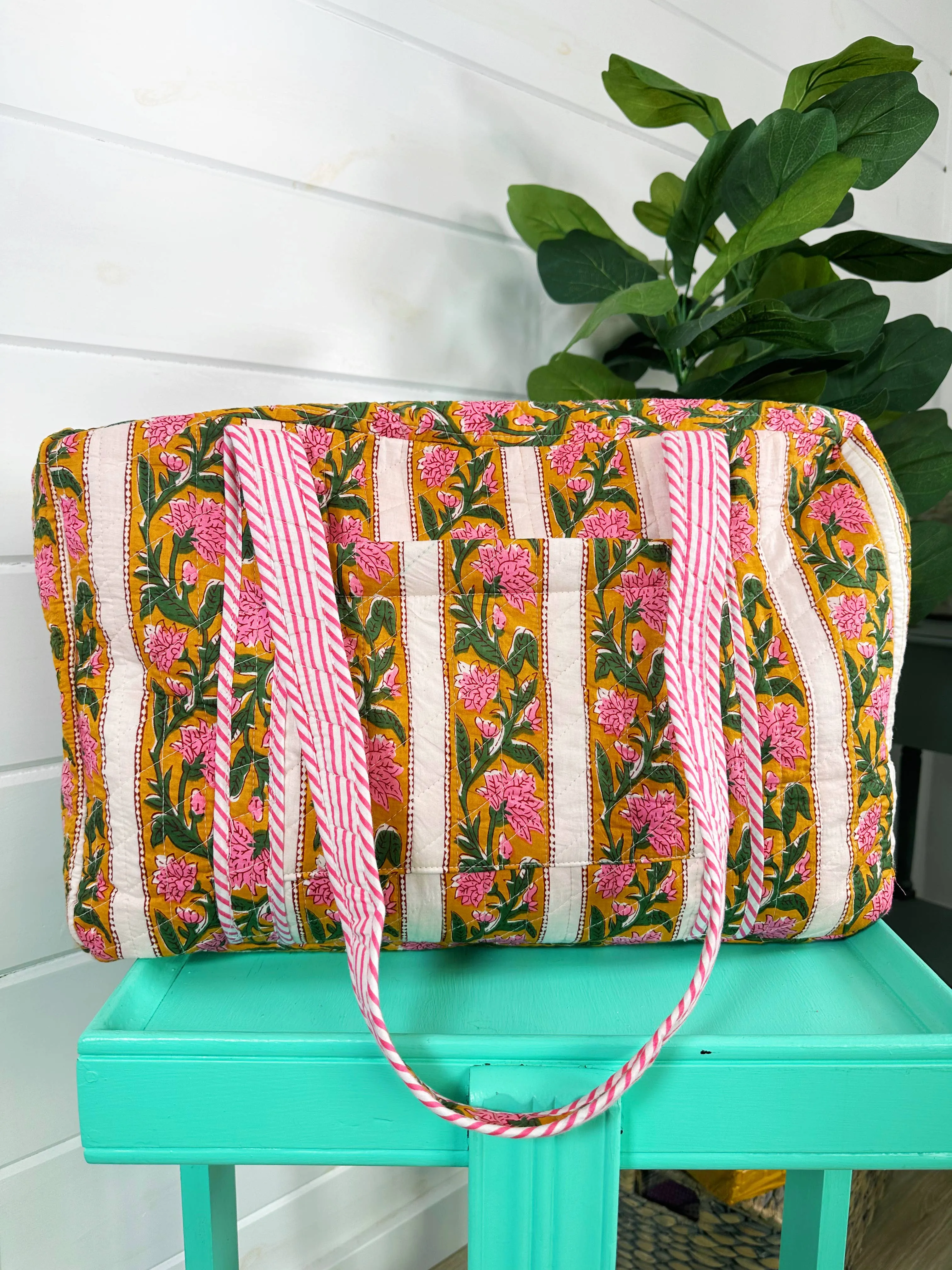 Quilted Weekender Overnight Travel Tote Bag - Gold Floral
