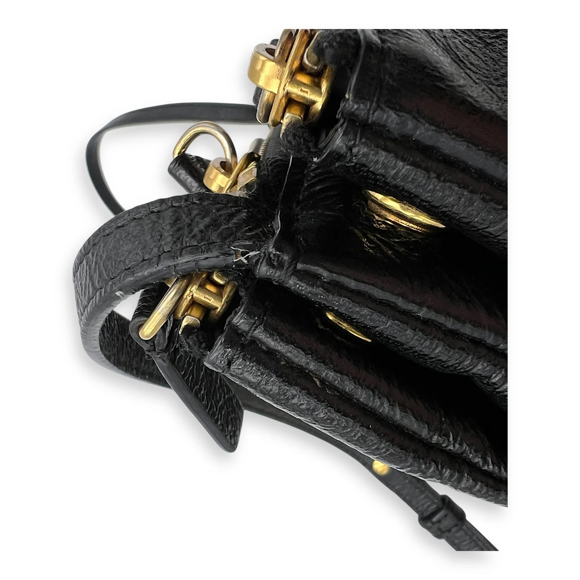 Trio Black Crossbody Bag in Calfskin, Gold hardware