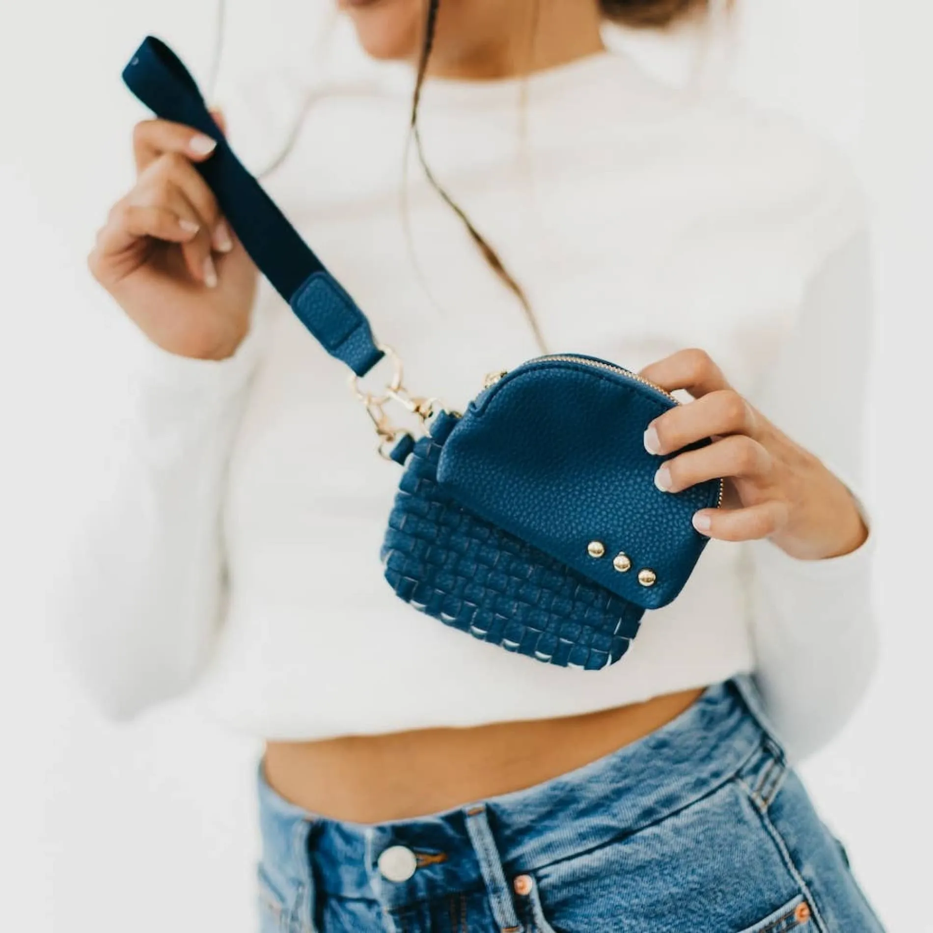 Wonderlust Woven Dual Pouch Wristlet 